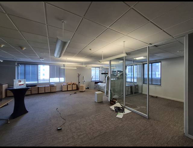 1,550M² OFFICE TO LET IN SANDTON CENTRAL
